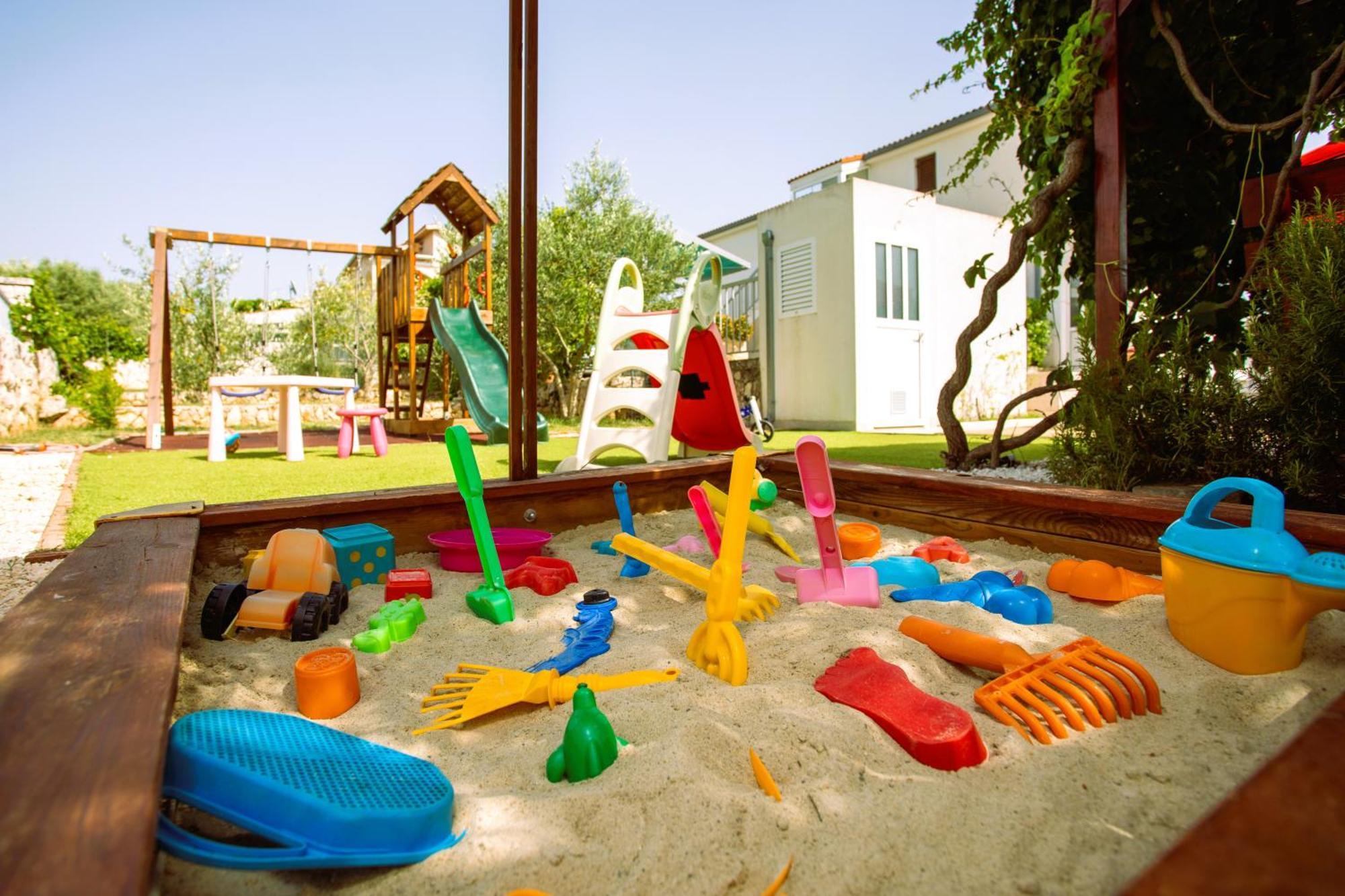 Holiday House Nena With Pool Vinišće Zewnętrze zdjęcie